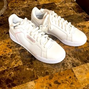 Womens adidas. White & pink, size 8.5